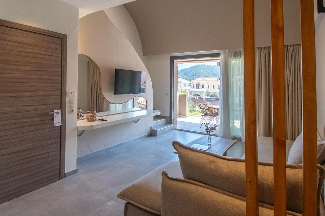 La Boheme Suites Szkála Potamiász Kültér fotó