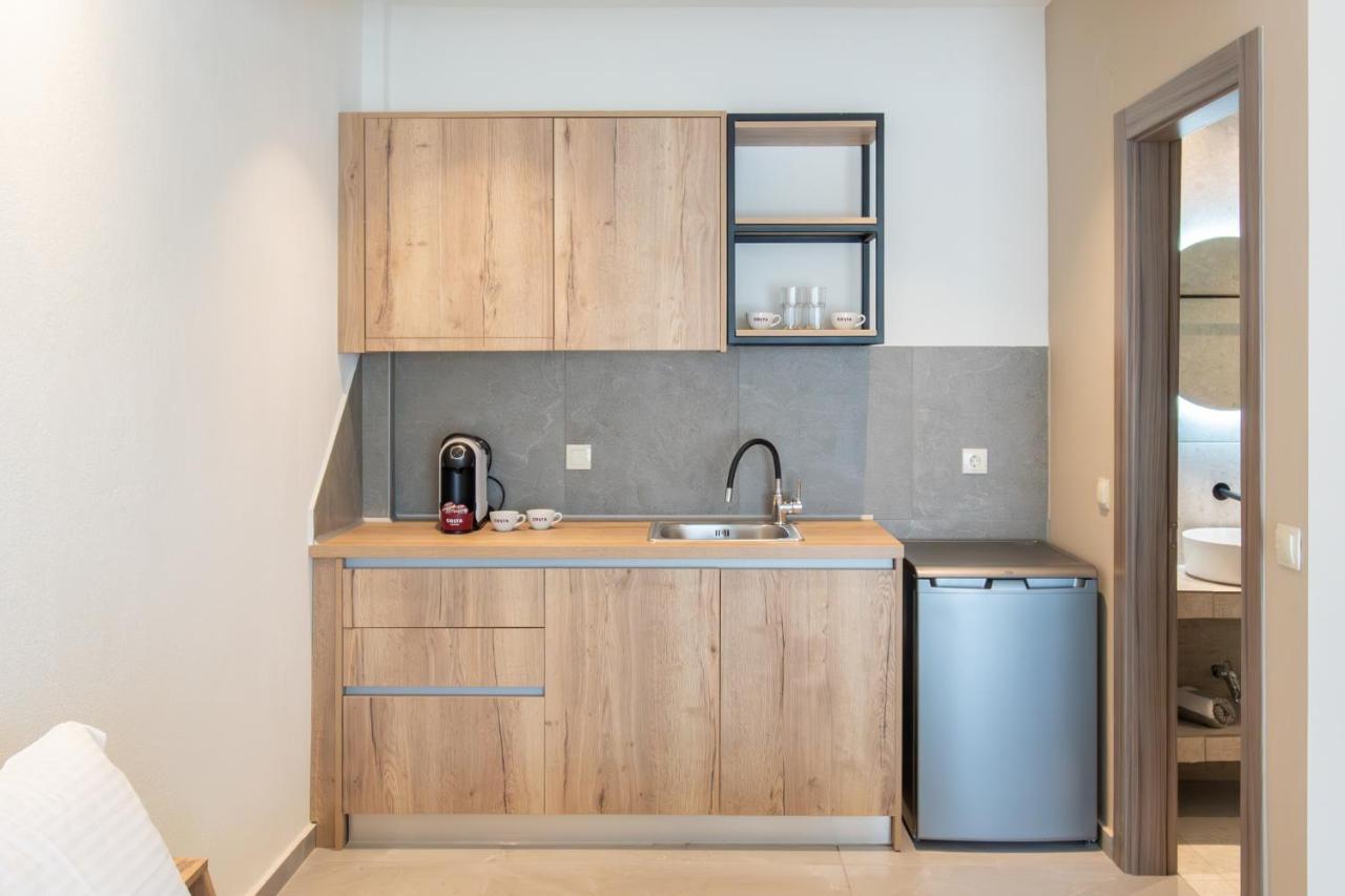 La Boheme Suites Szkála Potamiász Kültér fotó