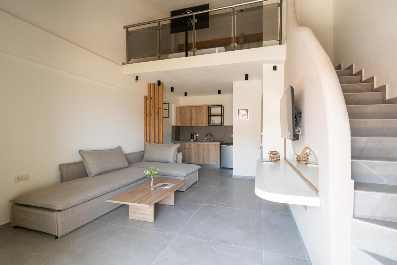 La Boheme Suites Szkála Potamiász Kültér fotó