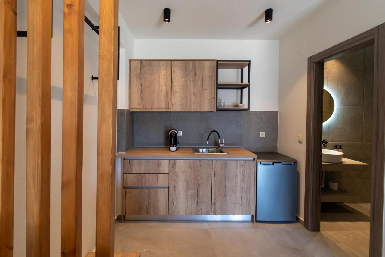 La Boheme Suites Szkála Potamiász Kültér fotó