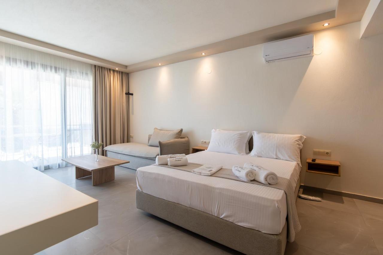 La Boheme Suites Szkála Potamiász Kültér fotó